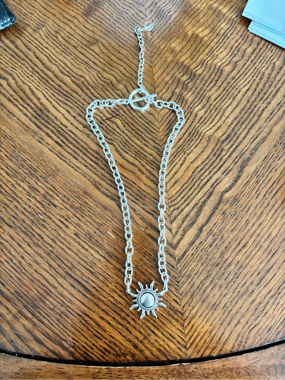 Sunburst Pendant Chain Necklace in Silver